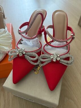 Red Crystal Bow Pointed Toe Women's Heels